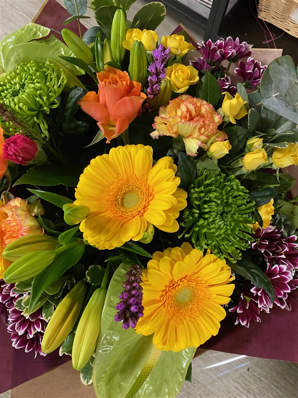 Florist Choice HAND TIED FROM £40.00 PLUS DELIVERY